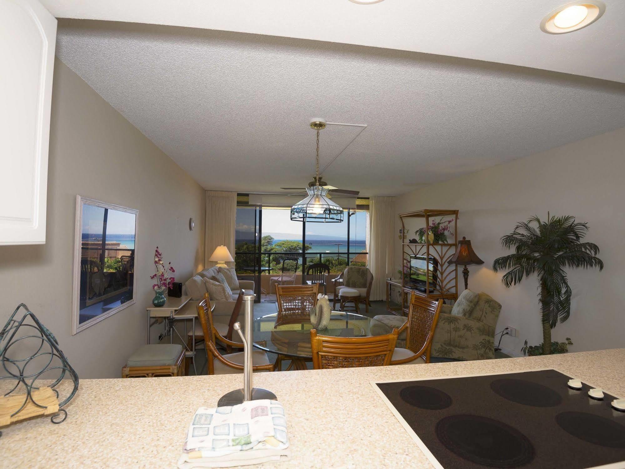 Kahana Villa Lahaina Esterno foto