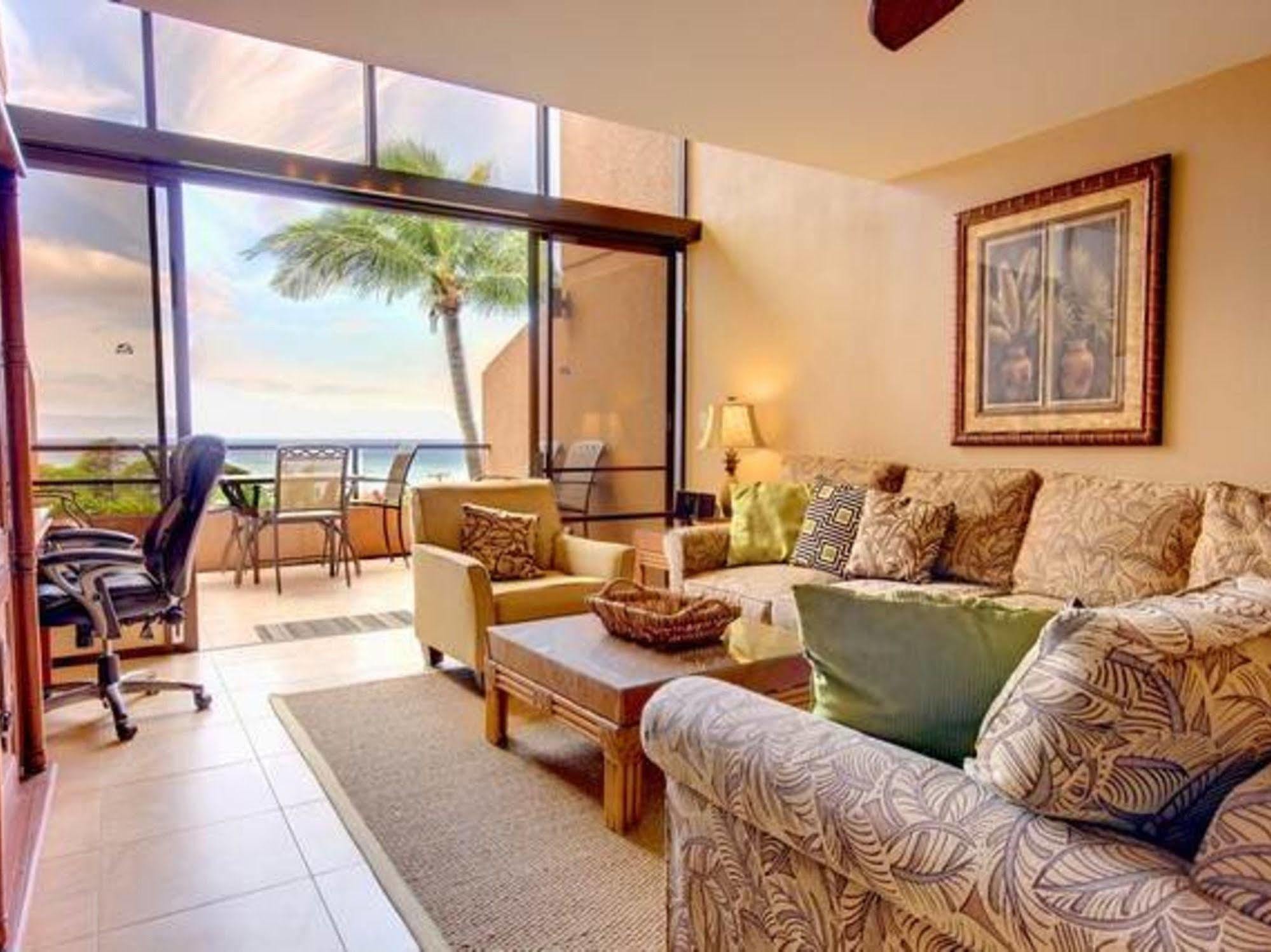 Kahana Villa Lahaina Esterno foto