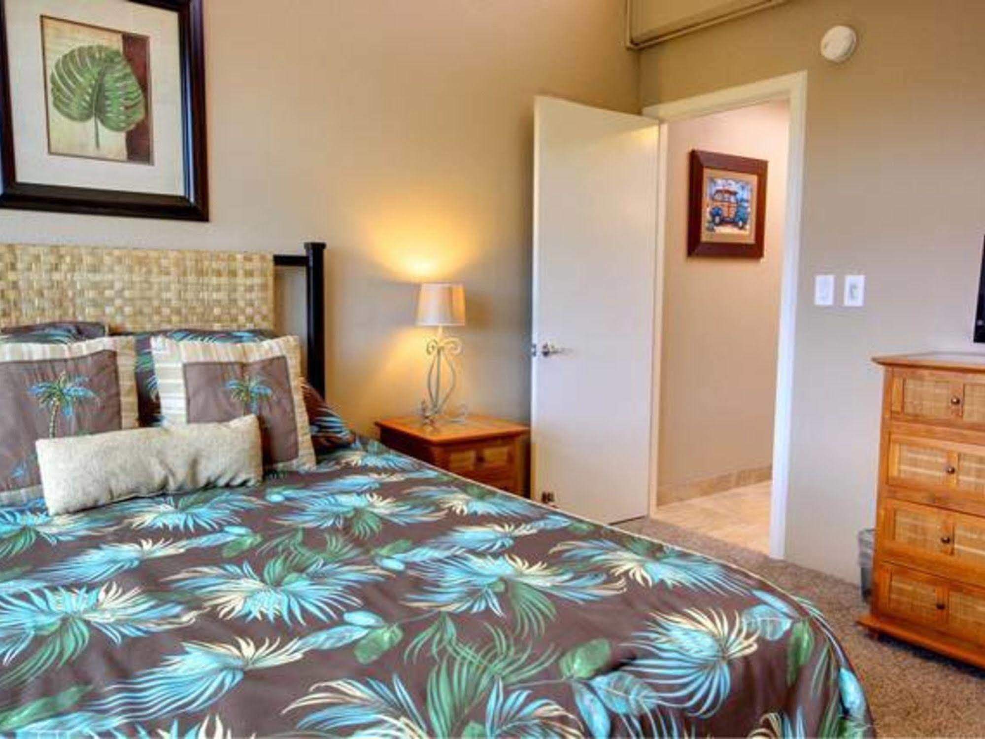 Kahana Villa Lahaina Esterno foto