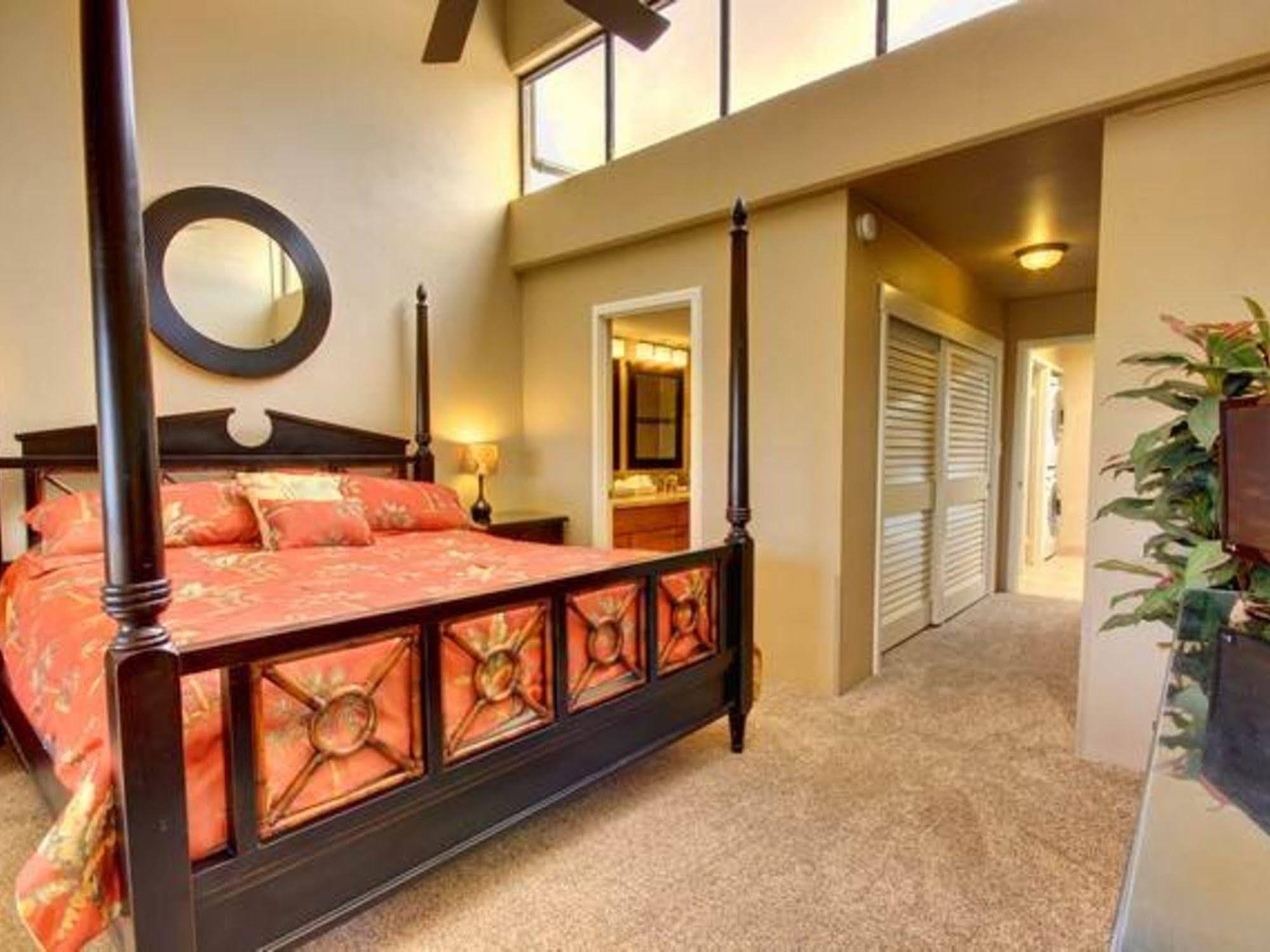 Kahana Villa Lahaina Esterno foto